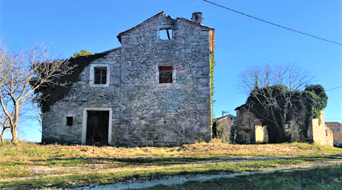 Terreno edificabile Grožnjan, 114.440m2