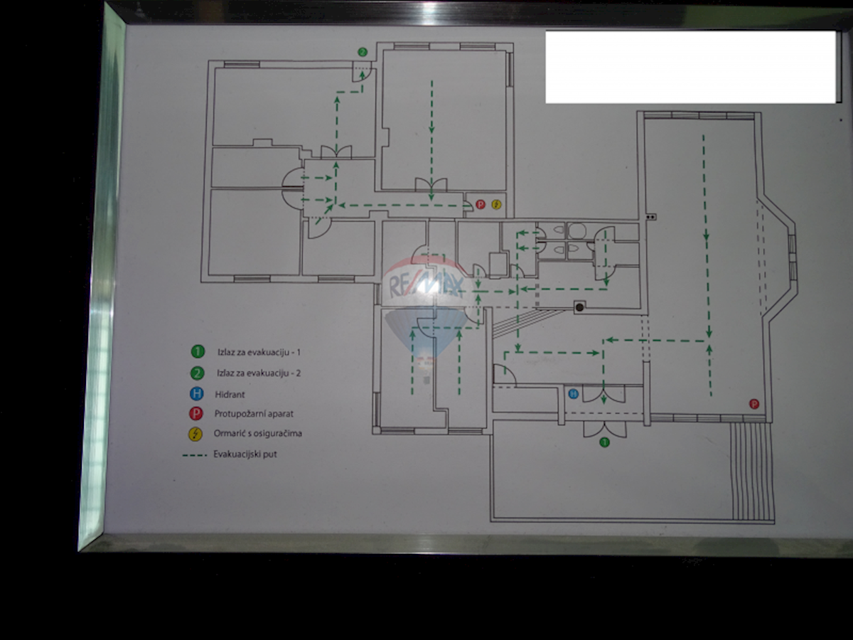 Attività commerciale Podmurvice, Rijeka, 342m2