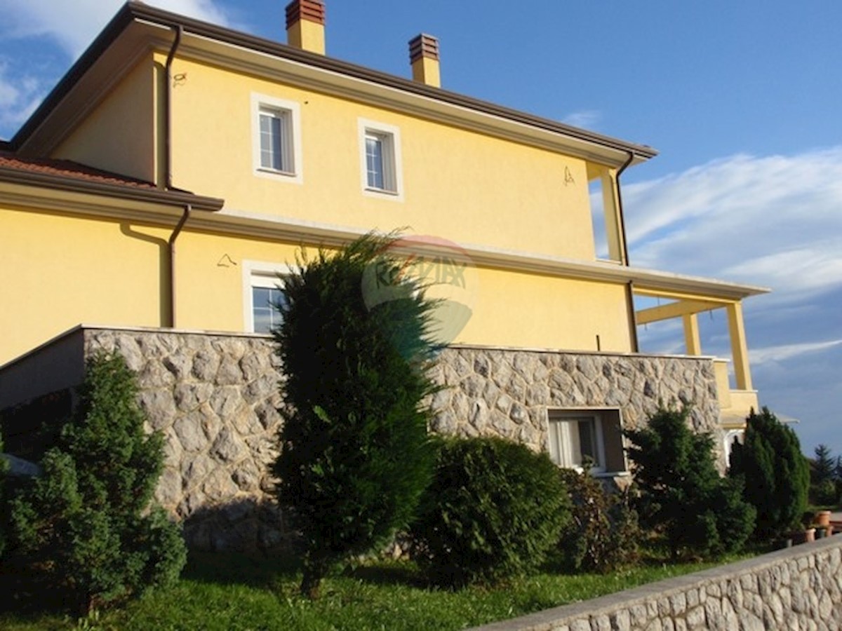 Villa Singola/Casa Vacanza Tometići, Kastav, 650m2