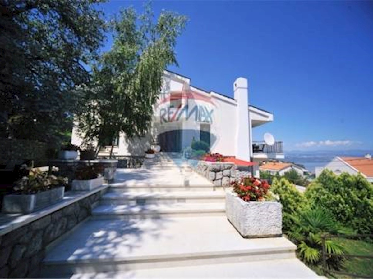 Villa Singola/Casa Vacanza Ičići, Opatija - Okolica, 310m2