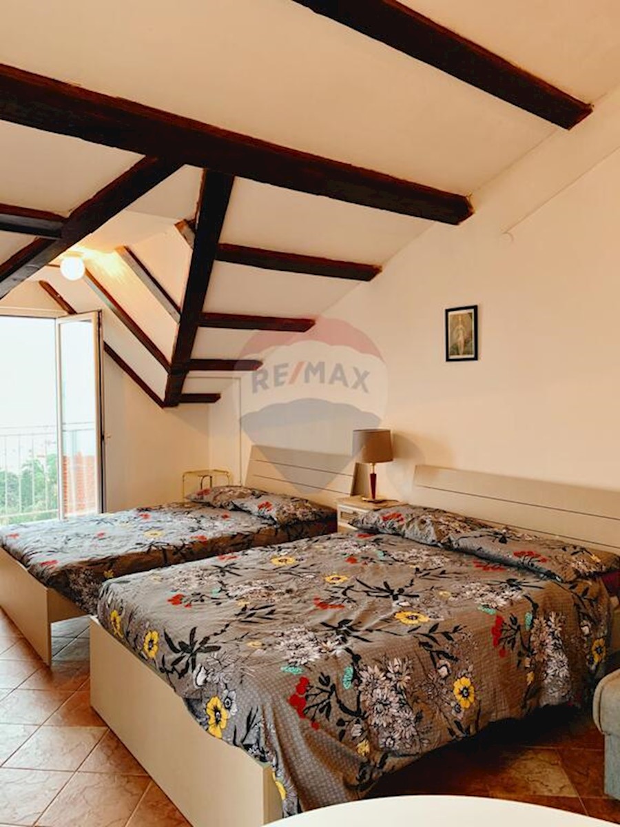 Villa Singola/Casa Vacanza Ičići, Opatija - Okolica, 390m2