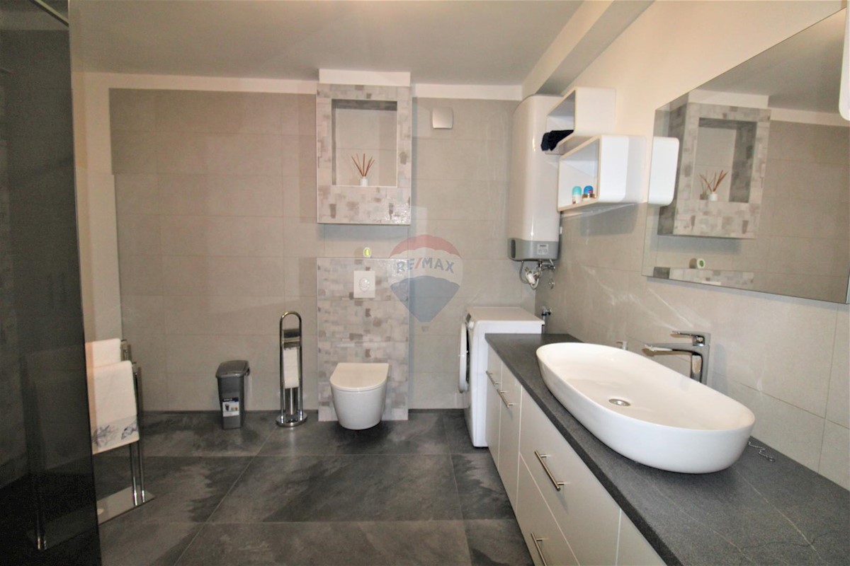 Appartamento Rovinjsko Selo, Rovinj, 112m2