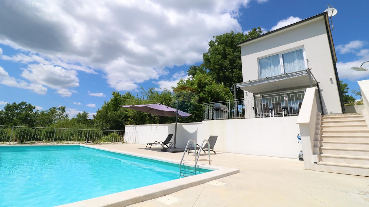 Casa Zarečje, Pazin - Okolica, 100m2