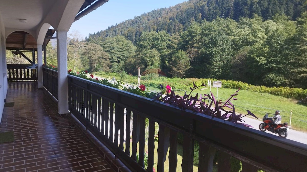Casa Brod na Kupi, Delnice, 160m2