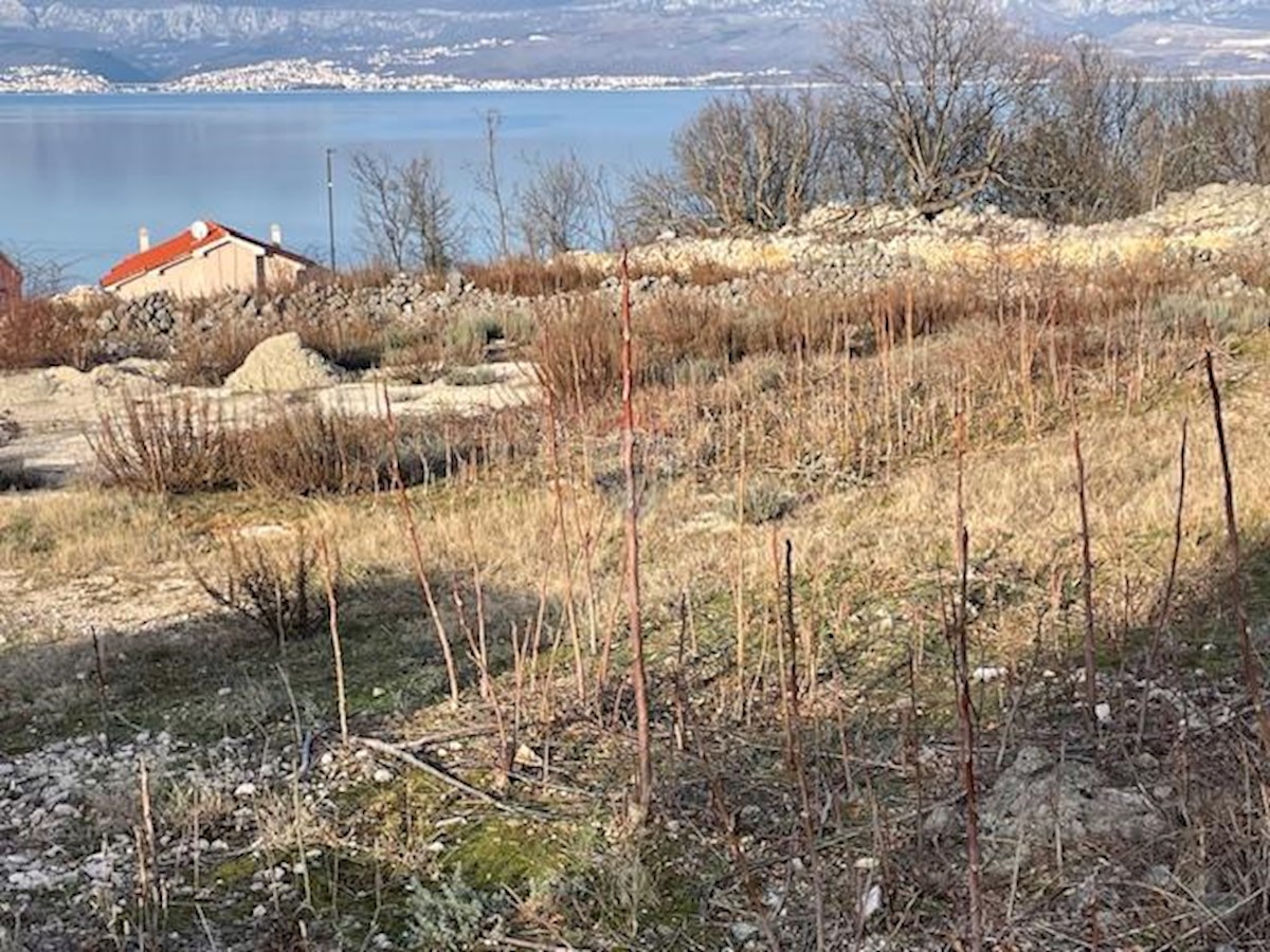 Terreno edificabile Vrbnik, 1.231m2