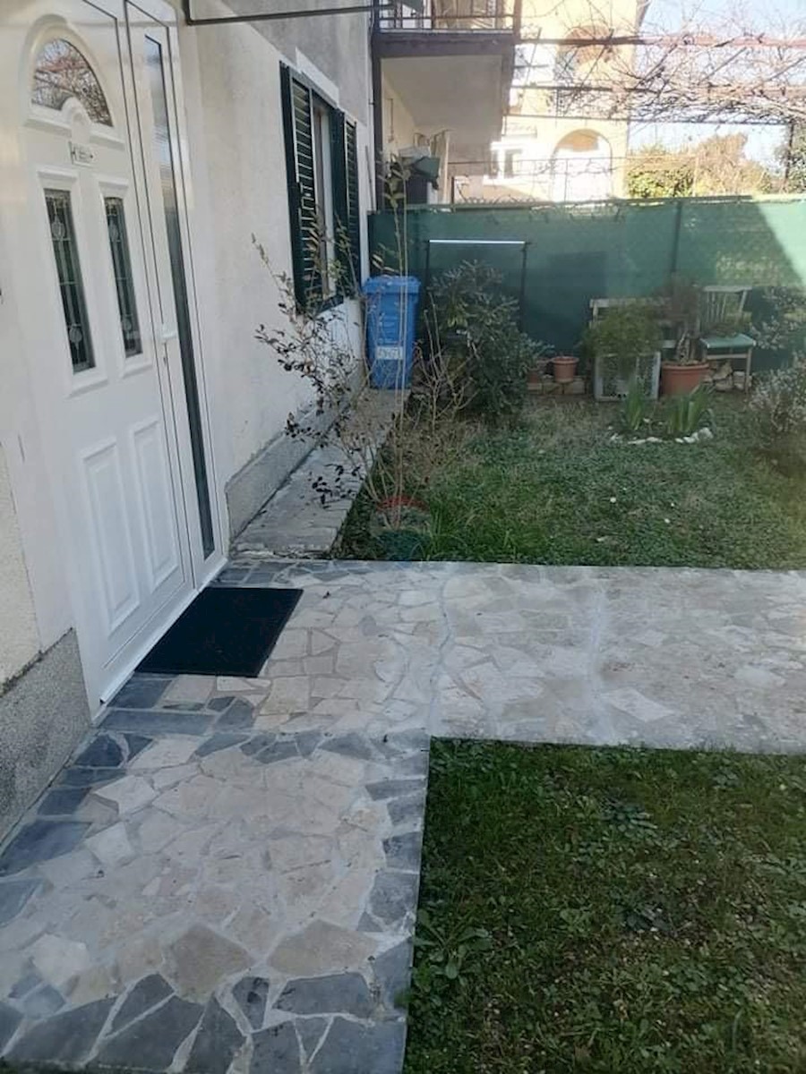 Appartamento Dekovići, Poreč, 67,99m2