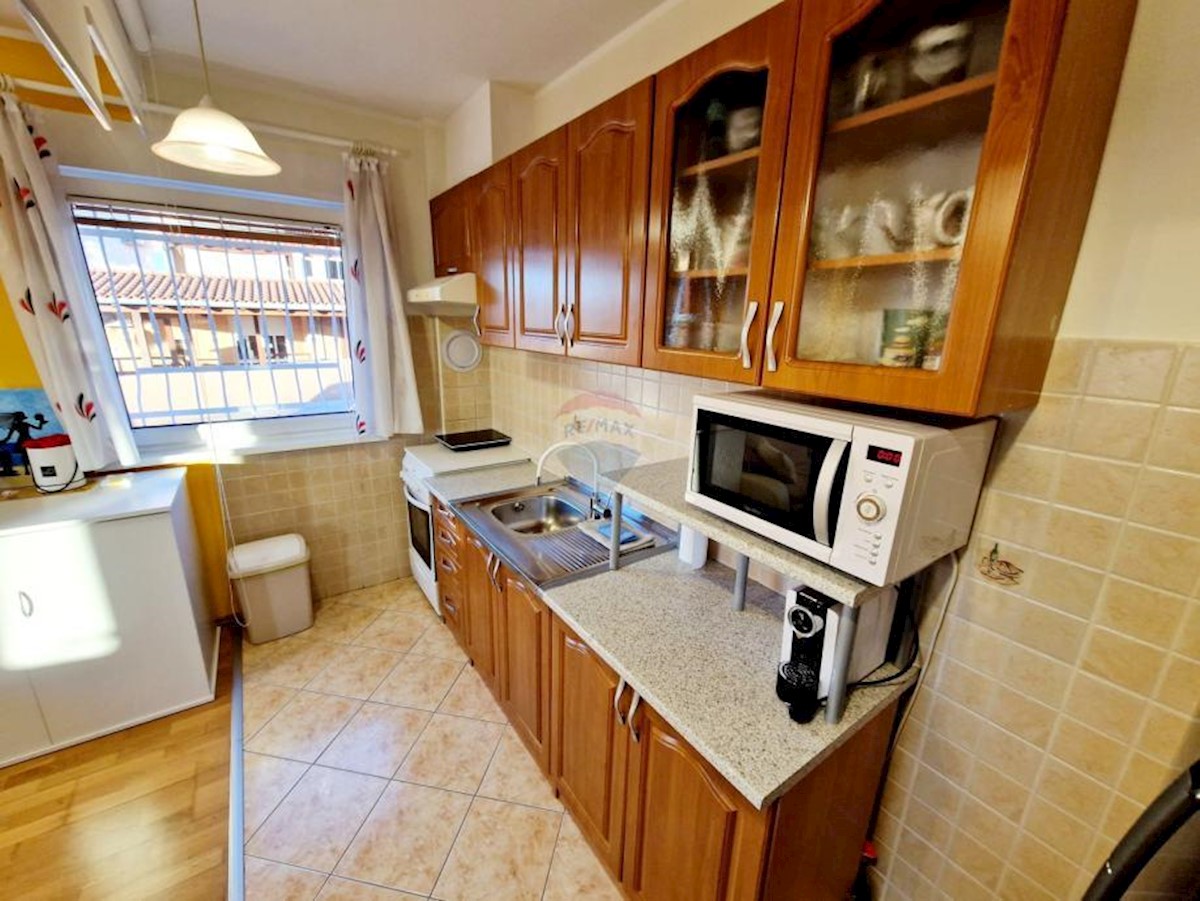 Appartamento Valdebek, Pula, 69m2