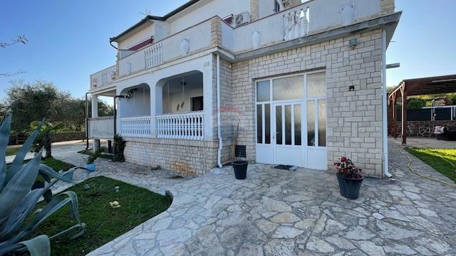 Appartamento Porat, Malinska-Dubašnica, 82m2