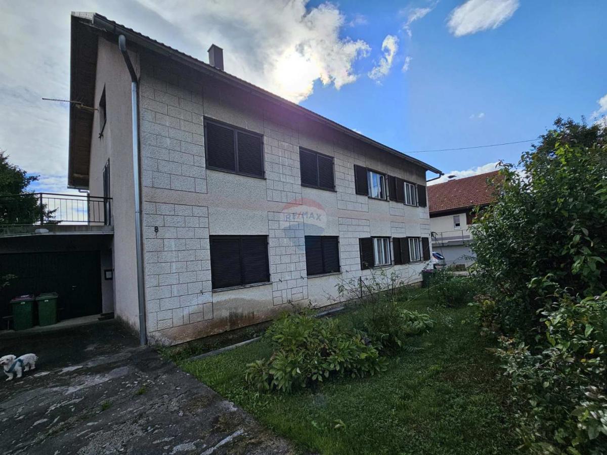 Casa Vrbovsko, 360m2