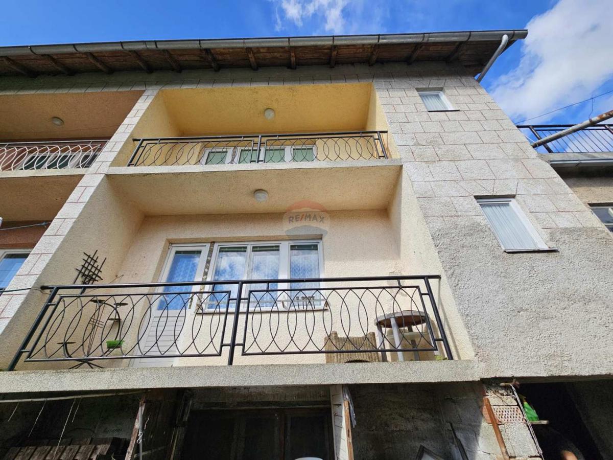 Casa Vrbovsko, 360m2