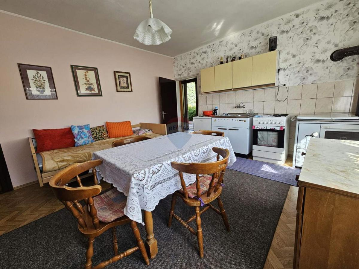 Casa Vrbovsko, 360m2