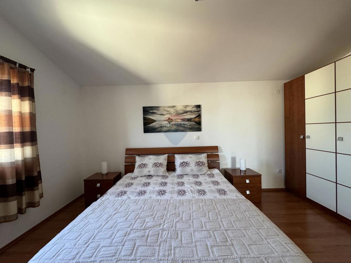 Appartamento Pinezići, Krk, 63m2