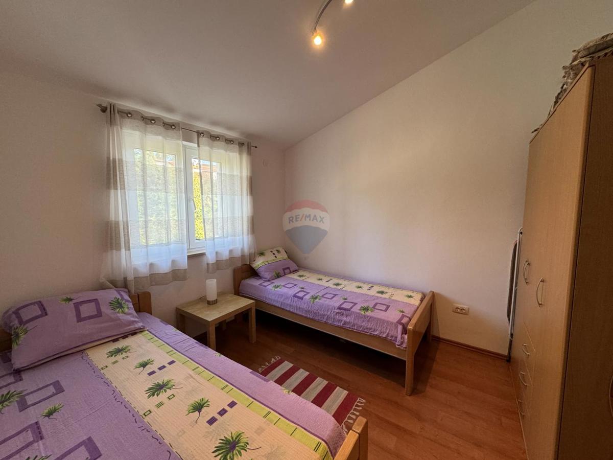 Appartamento Pinezići, Krk, 63m2