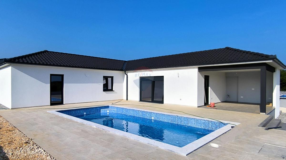Casa Marčana, 125m2