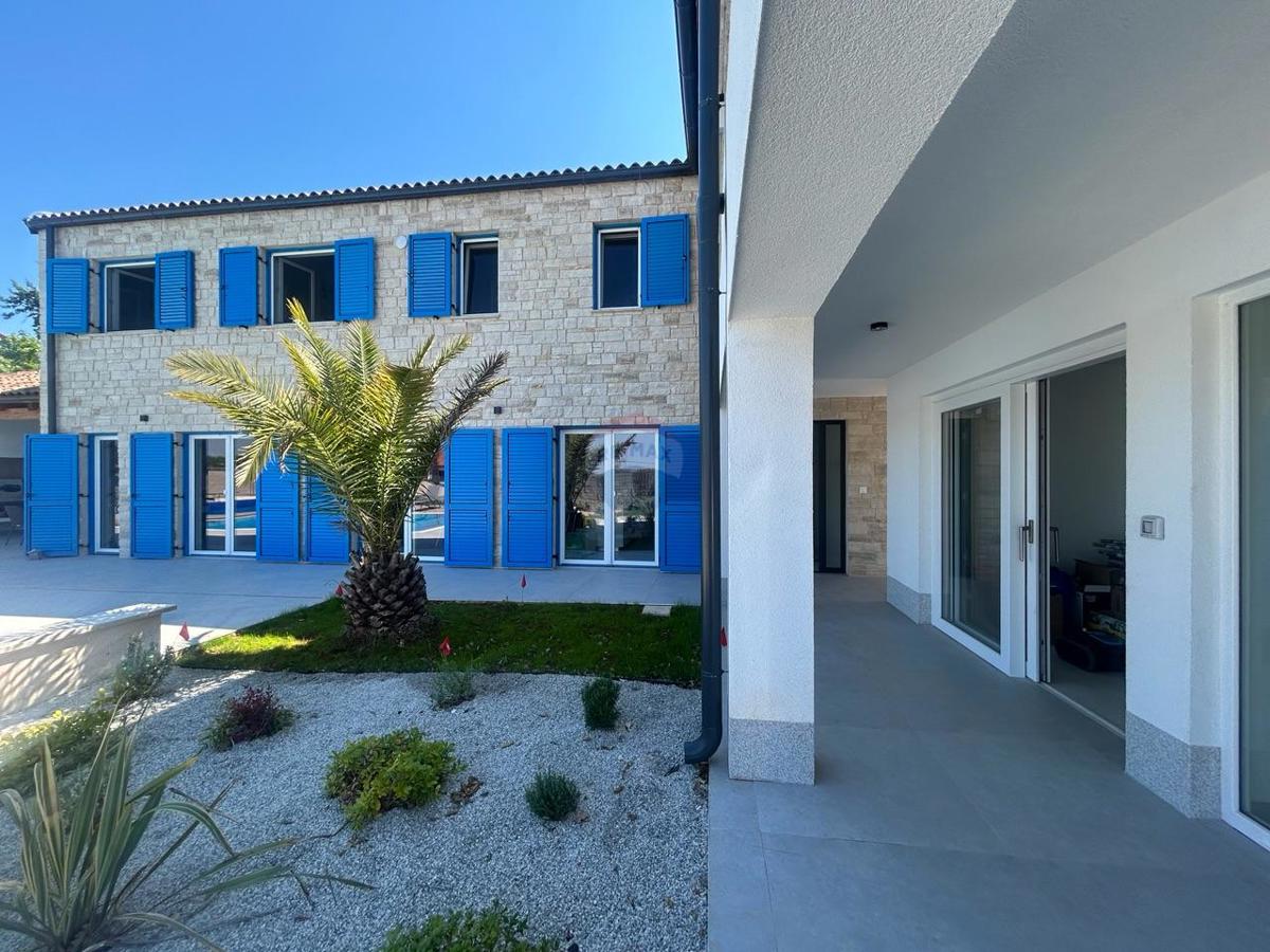 Casa Rapavel, Višnjan, 239m2