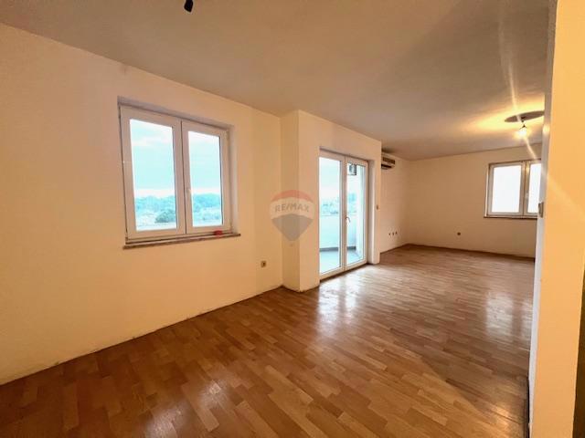 Appartamento Vidikovac, Pula, 99m2