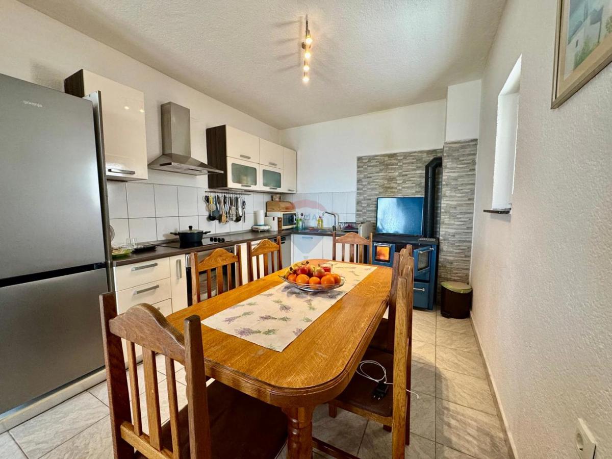 Casa Senj, 248,53m2