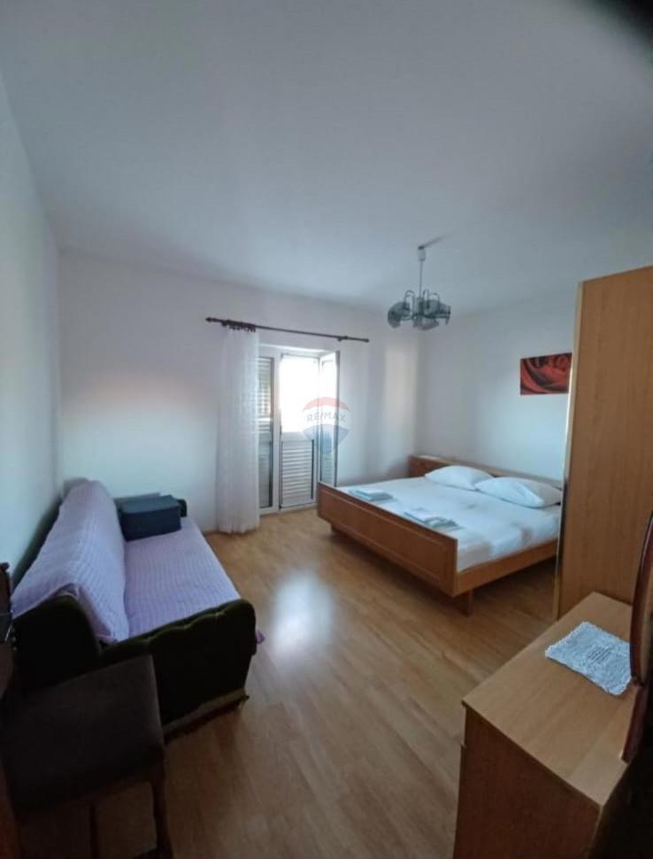 Casa Senj, 248,53m2