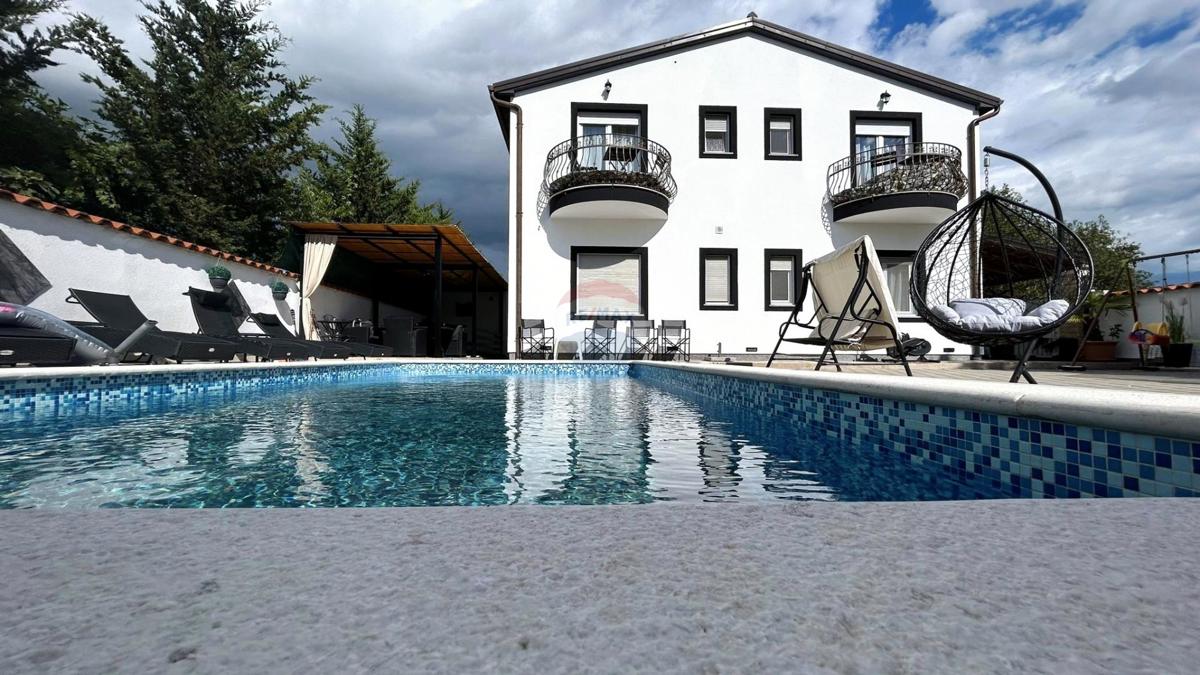 Casa Veli vrh, Pula, 240m2