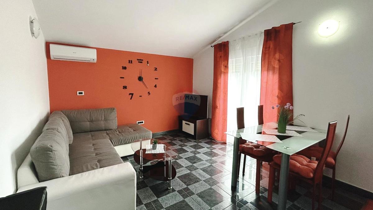 Casa Veli vrh, Pula, 240m2