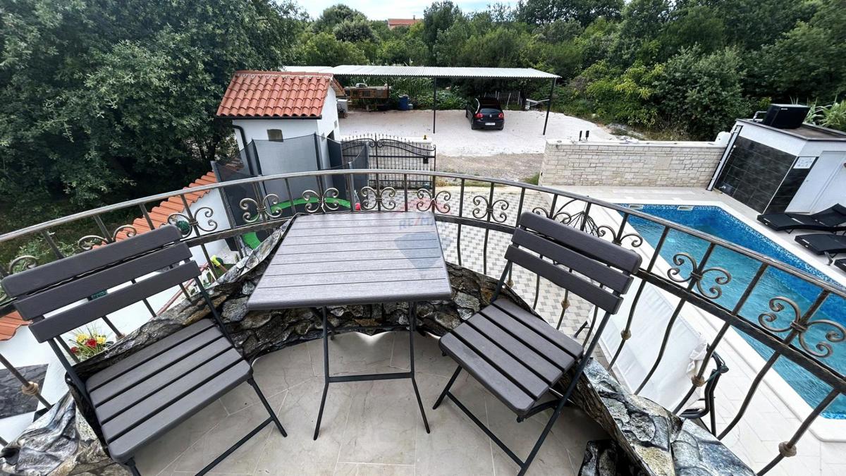 Casa Veli vrh, Pula, 240m2