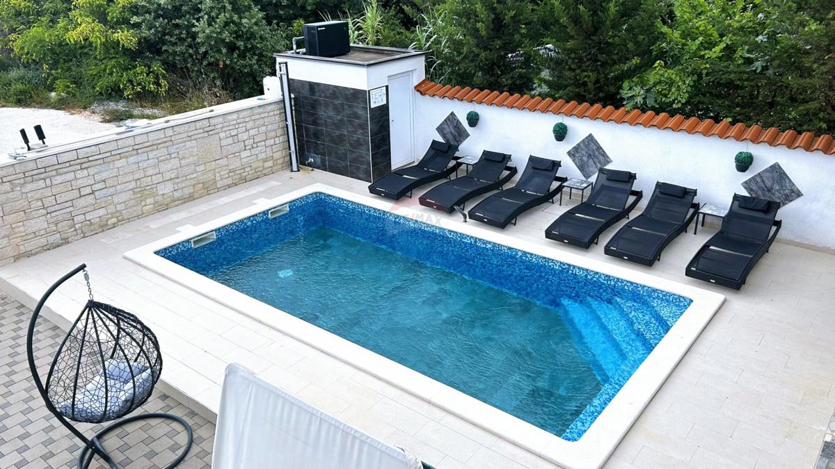 Casa Veli vrh, Pula, 240m2