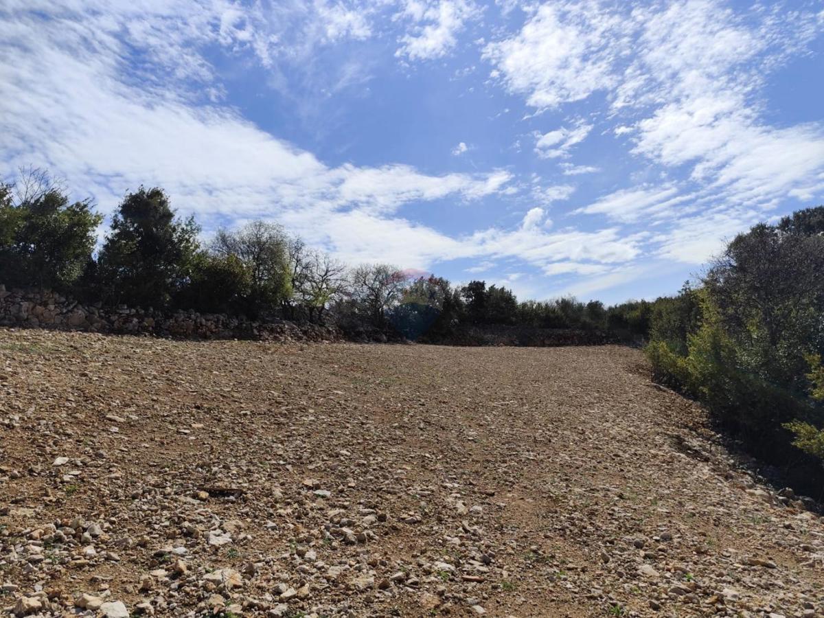 Terreno non edificabile Punat, 3.119m2