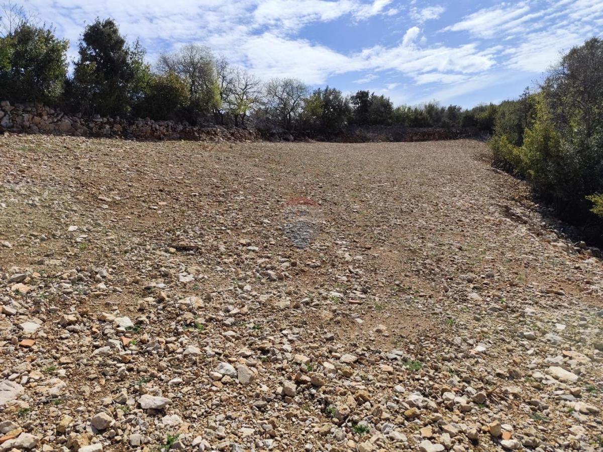 Terreno non edificabile Punat, 3.119m2