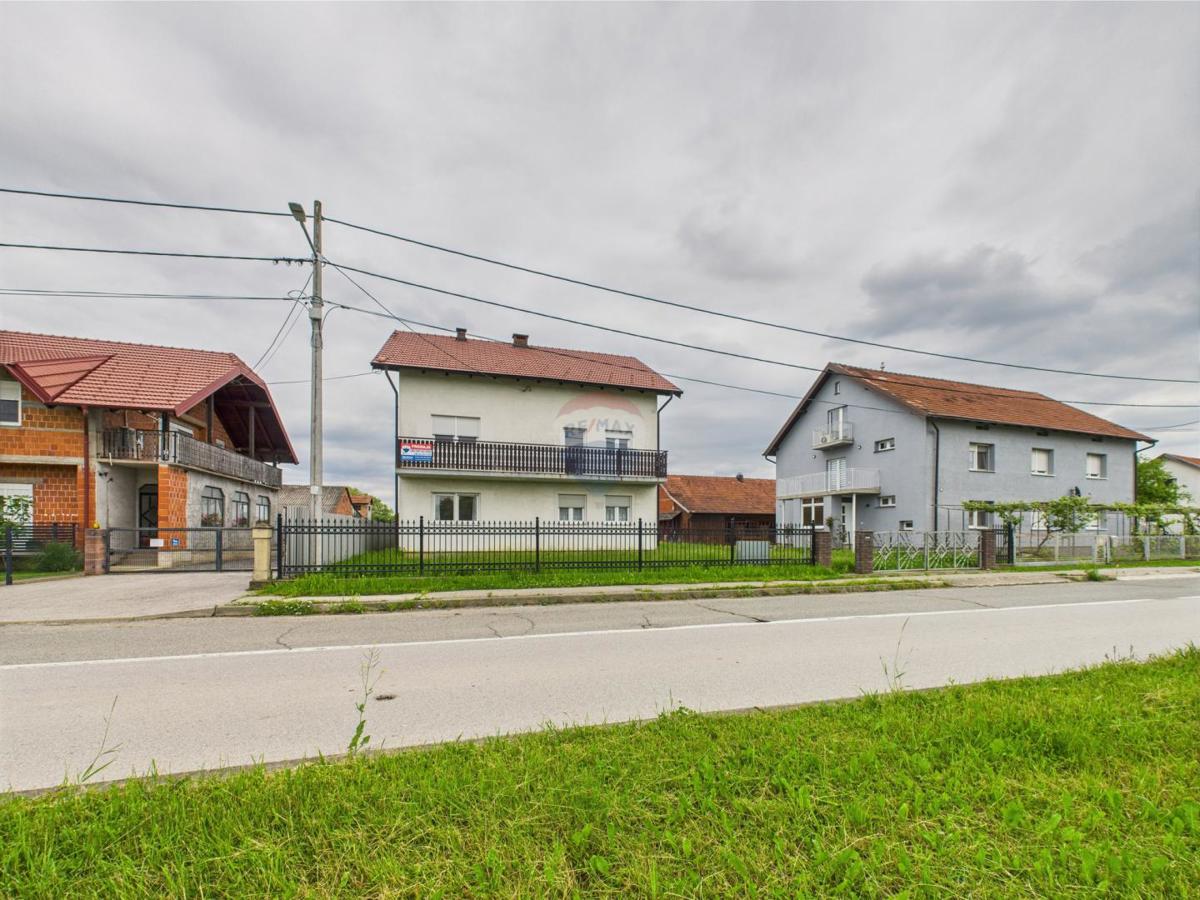 Casa Kloštar Ivanić, 160m2