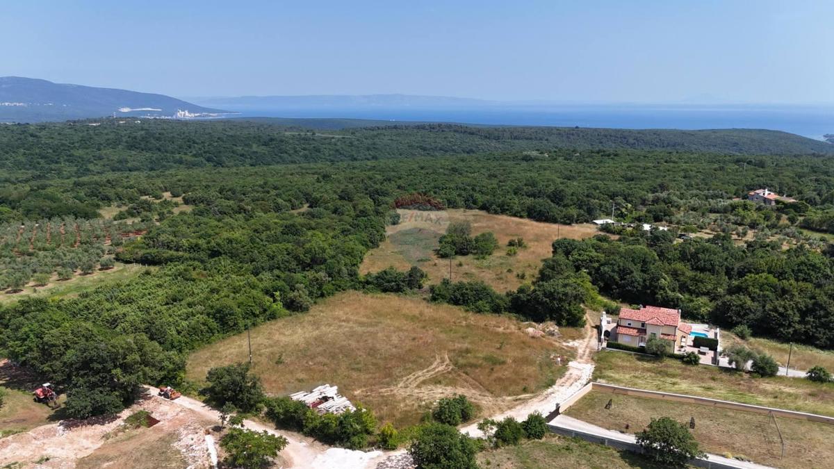 Terreno edificabile Krnica, Marčana, 685m2