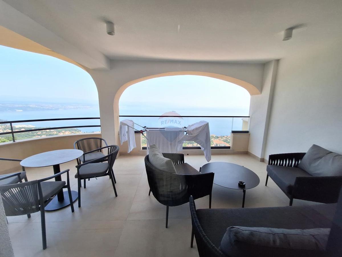 Appartamento Dobreć, Opatija - Okolica, 94m2