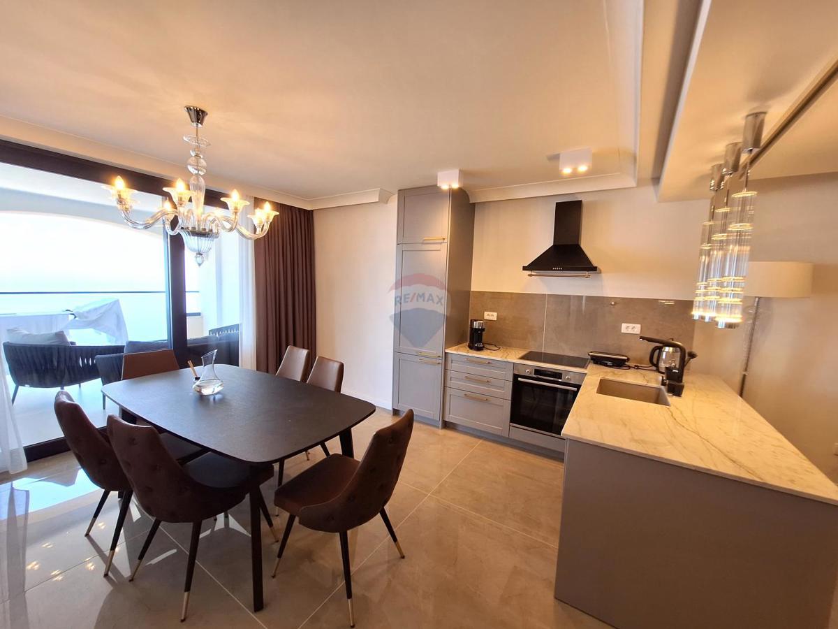 Appartamento Dobreć, Opatija - Okolica, 94m2