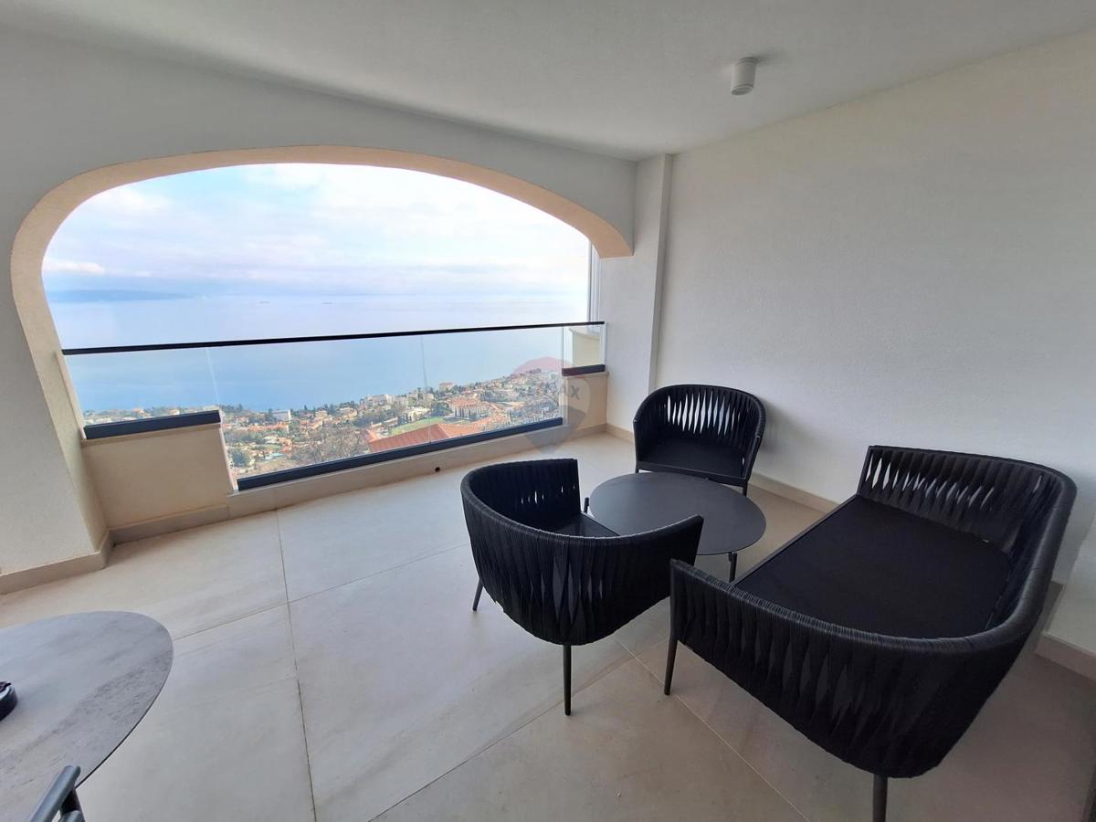 Appartamento Dobreć, Opatija - Okolica, 94m2