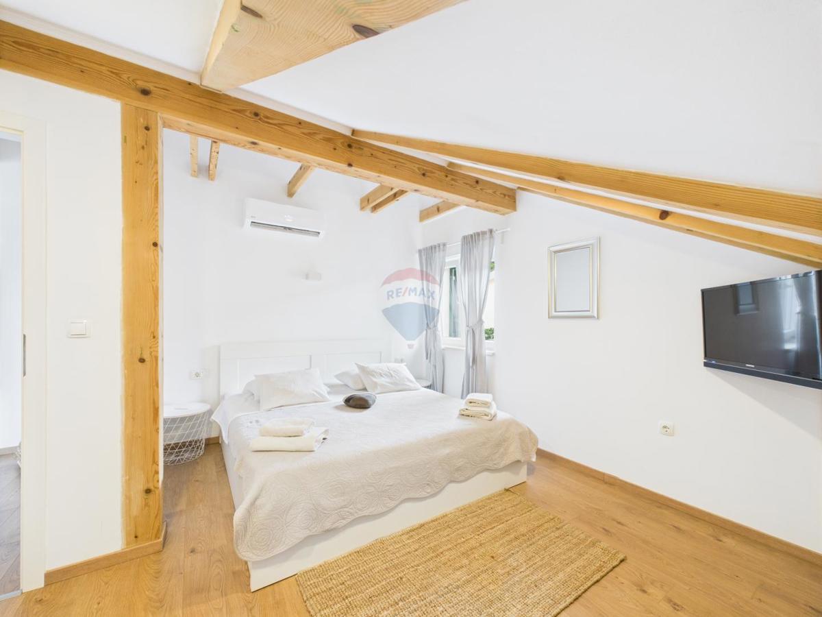 Casa Imotski, 230m2