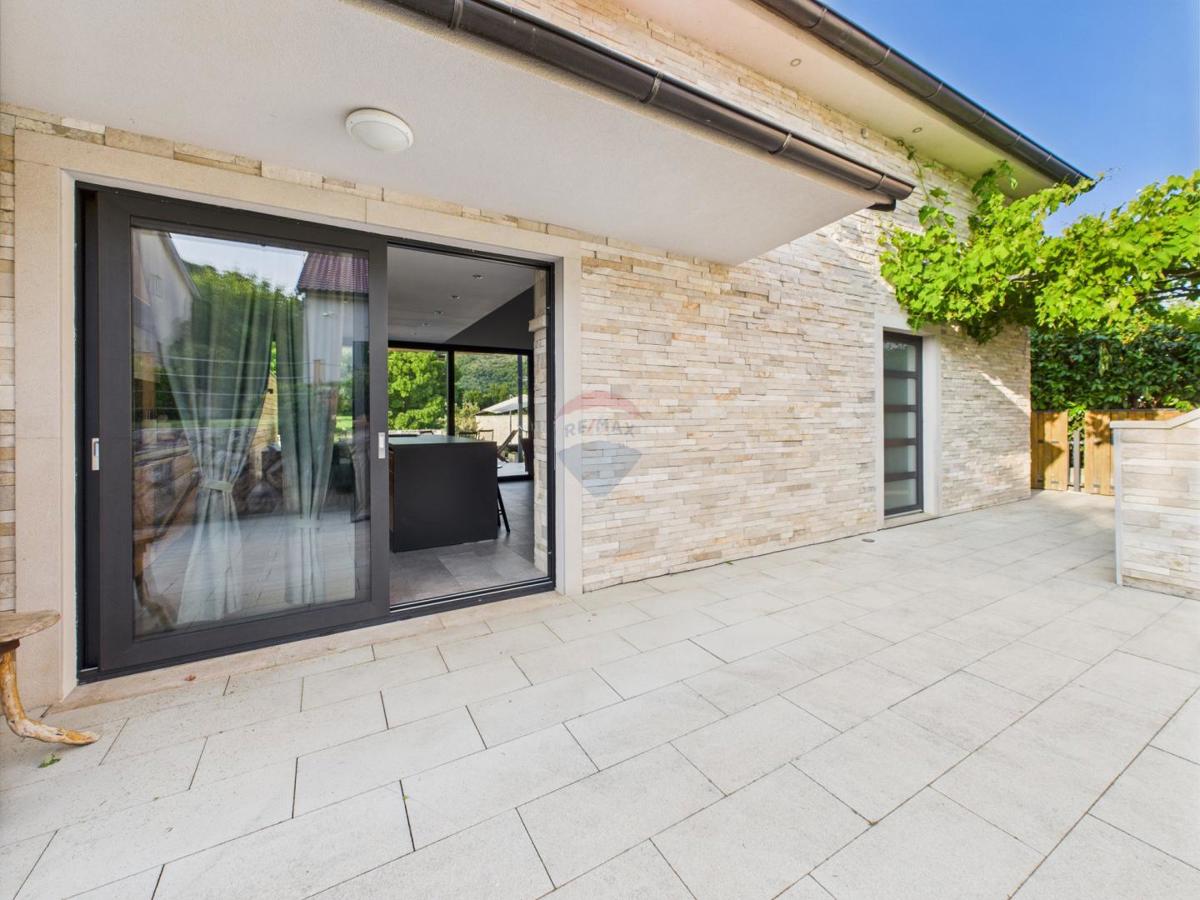 Casa Imotski, 230m2
