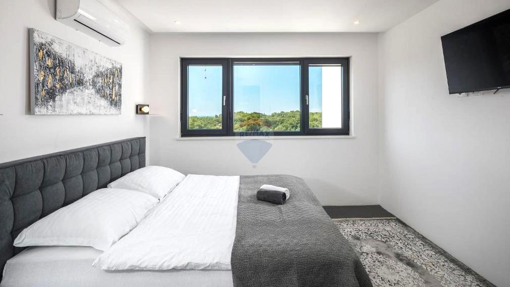 Casa Kaštel, Buje, 254,78m2