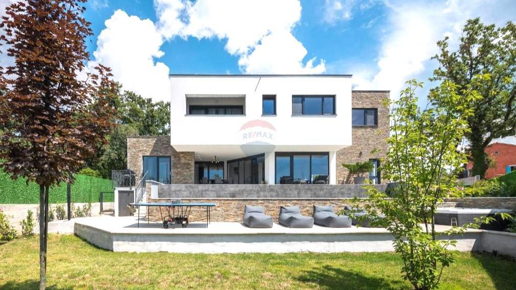 Casa Kaštel, Buje, 254,78m2