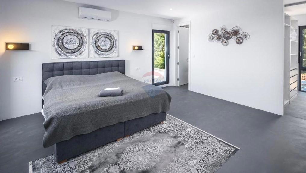 Casa Kaštel, Buje, 254,78m2