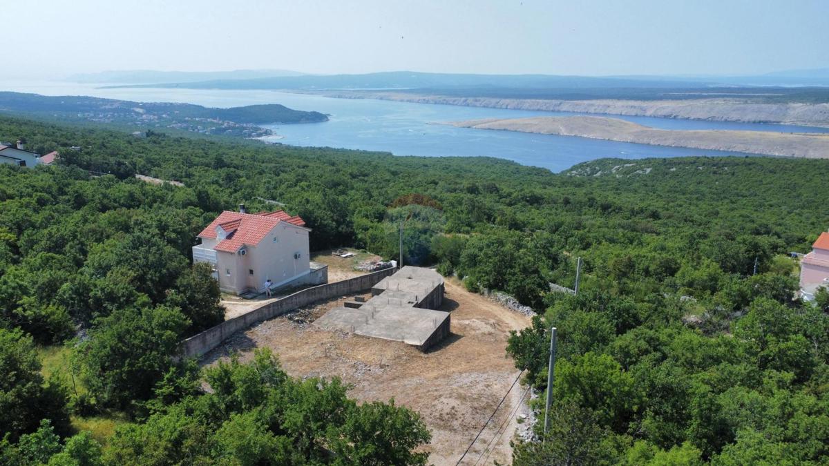 Crikvenica, Šmrika – terreno edificabile in una posizione attraente