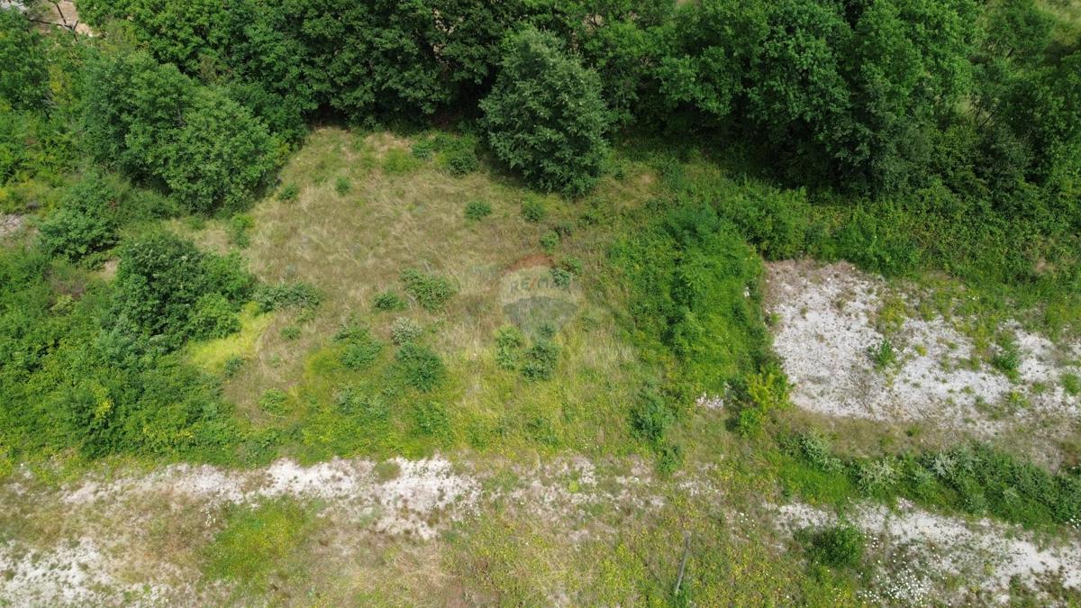 ISTRIA, KRŠAN – Terreno Edificabile con Permesso di Costruzione