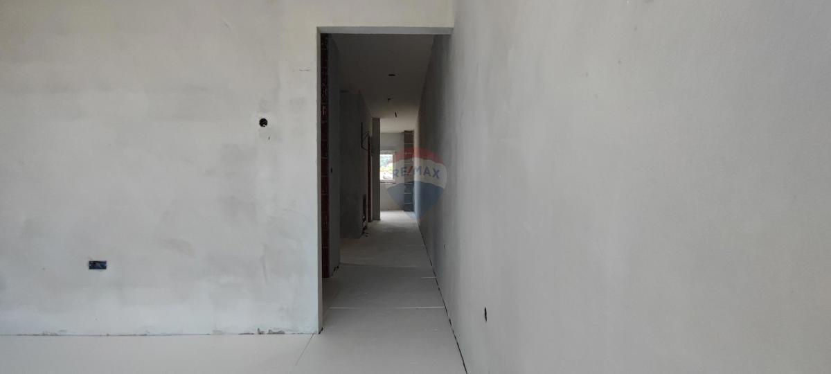 Zagabria, Črnomerec–Mikulići, edificio residenziale con due appartamenti duplex con tre camere e mezzo
