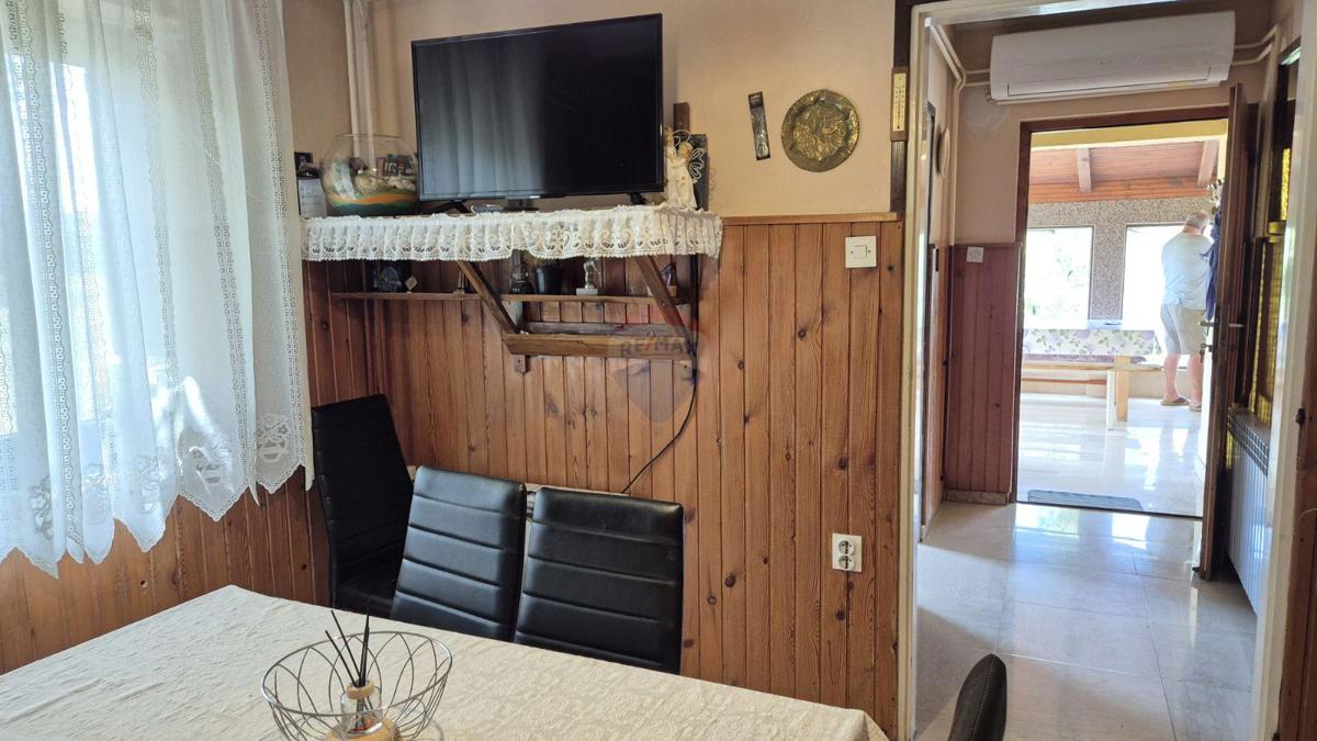 Casa Novaki Motovunski, Karojba, 220m2