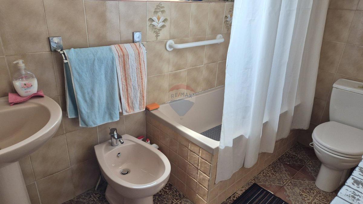 Casa Novaki Motovunski, Karojba, 220m2