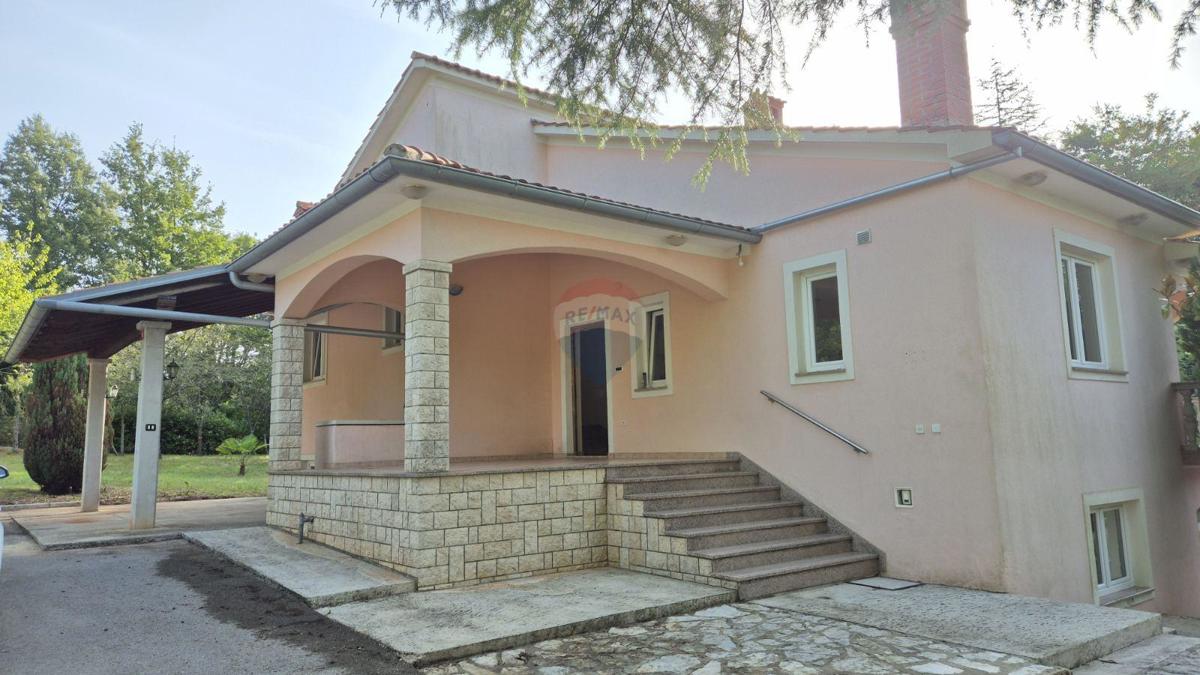 Casa Žminj, 376m2