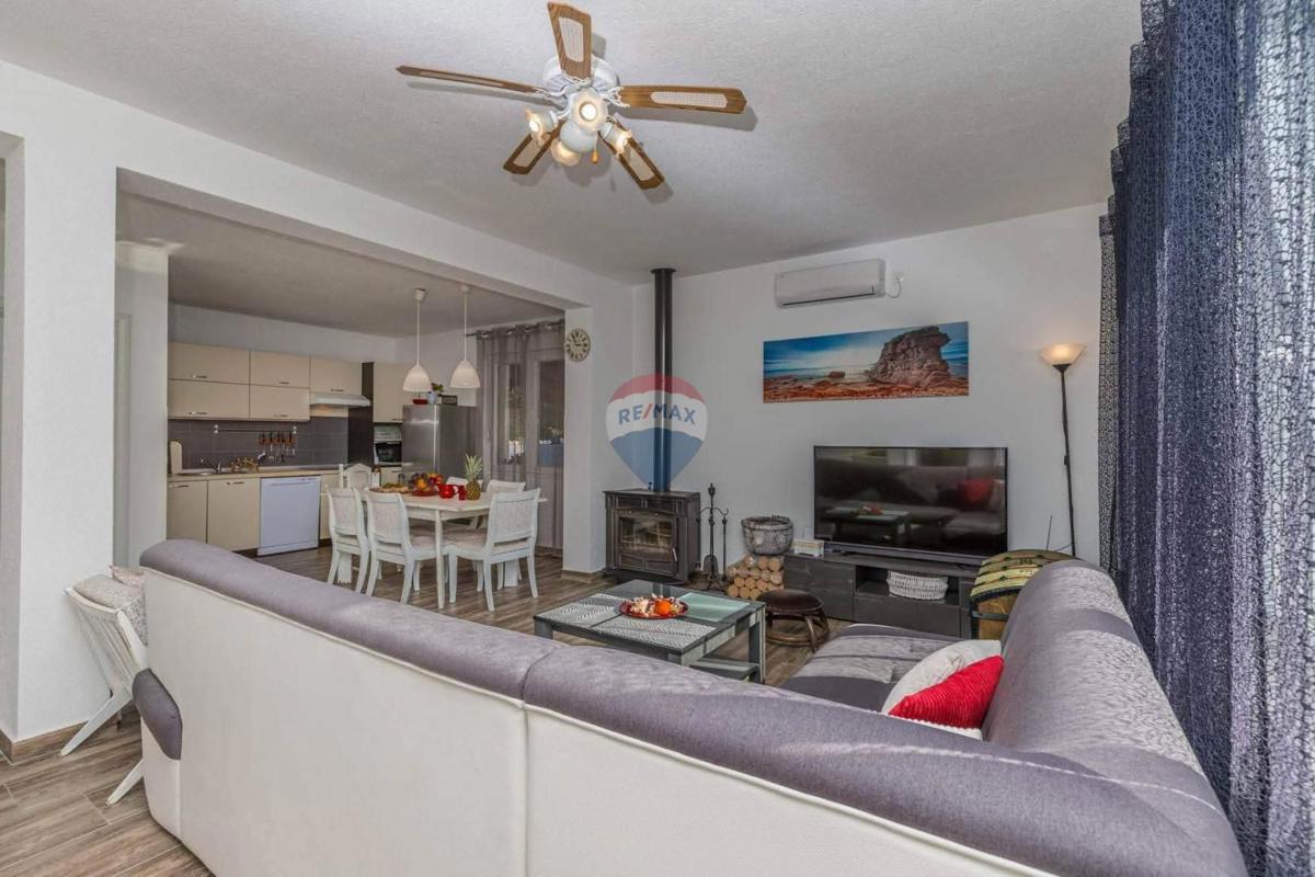 Casa Grižane-Belgrad, Vinodolska Općina, 193m2