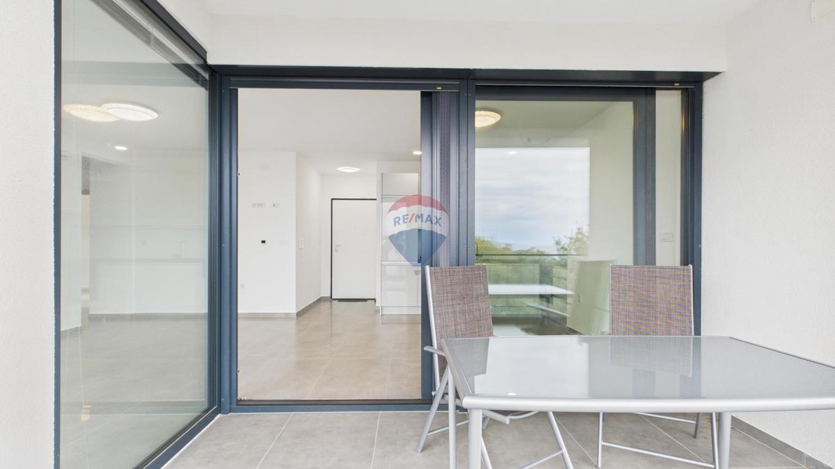 Novi Vinodolski, Klenovica – Appartamento Due Camere Prima Linea sul Mare