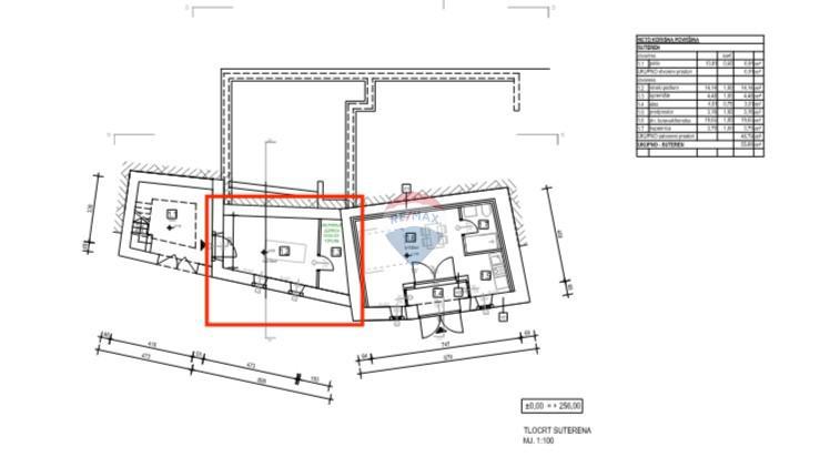 Istria, Oprtalj – Villa in pietra dal design unico