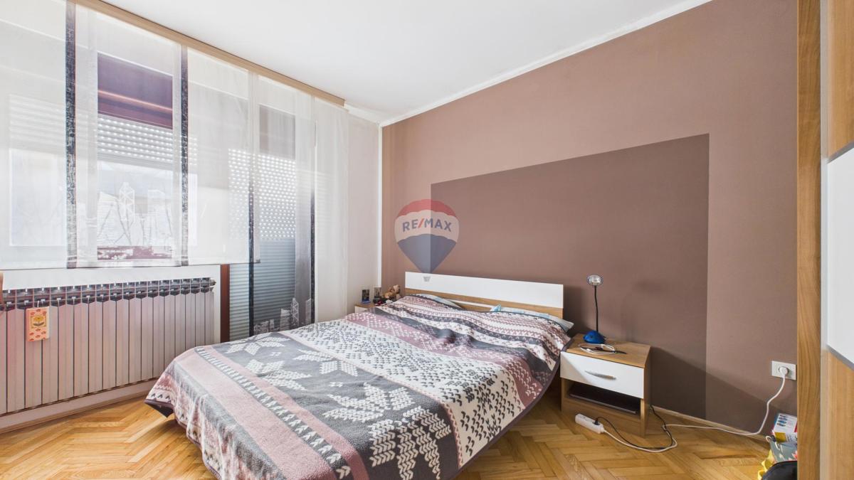 Casa Trnava, Donja Dubrava, 250m2