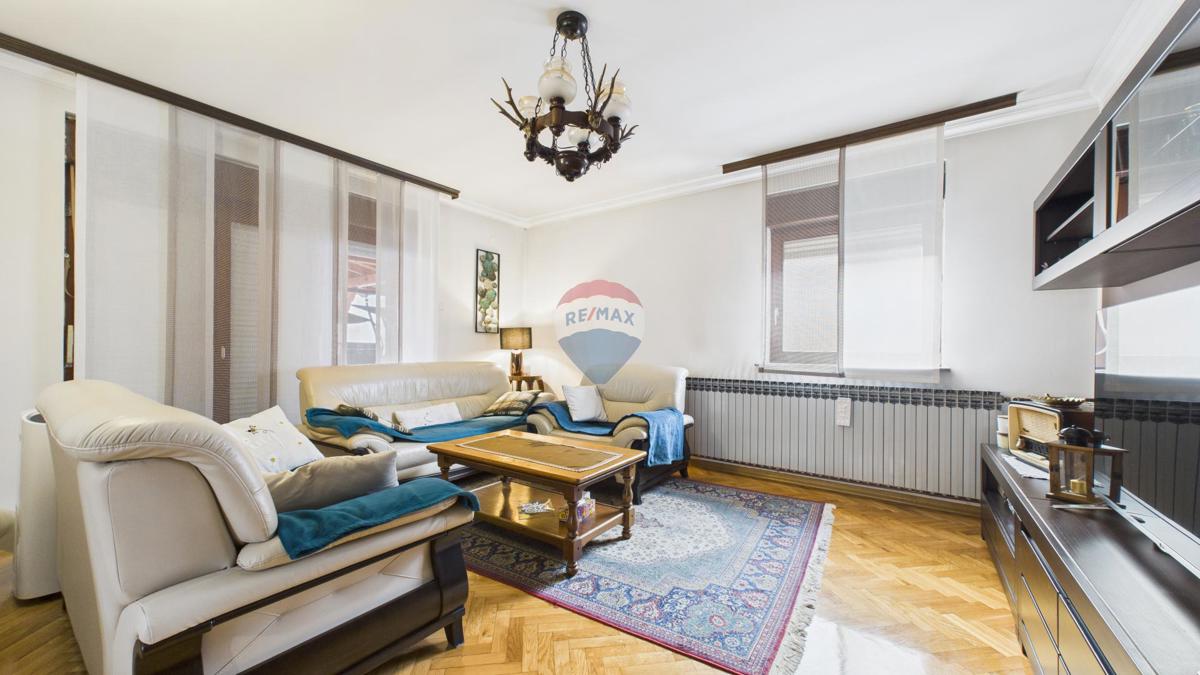 Casa Trnava, Donja Dubrava, 250m2