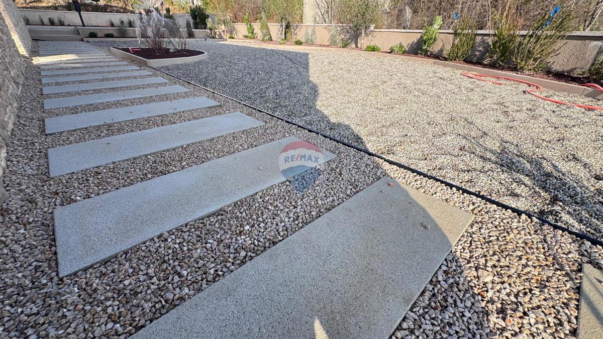 Casa Garica, Vrbnik, 230m2